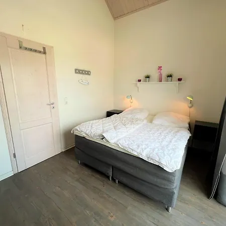 Vakantiehuis Strandpark H080 *